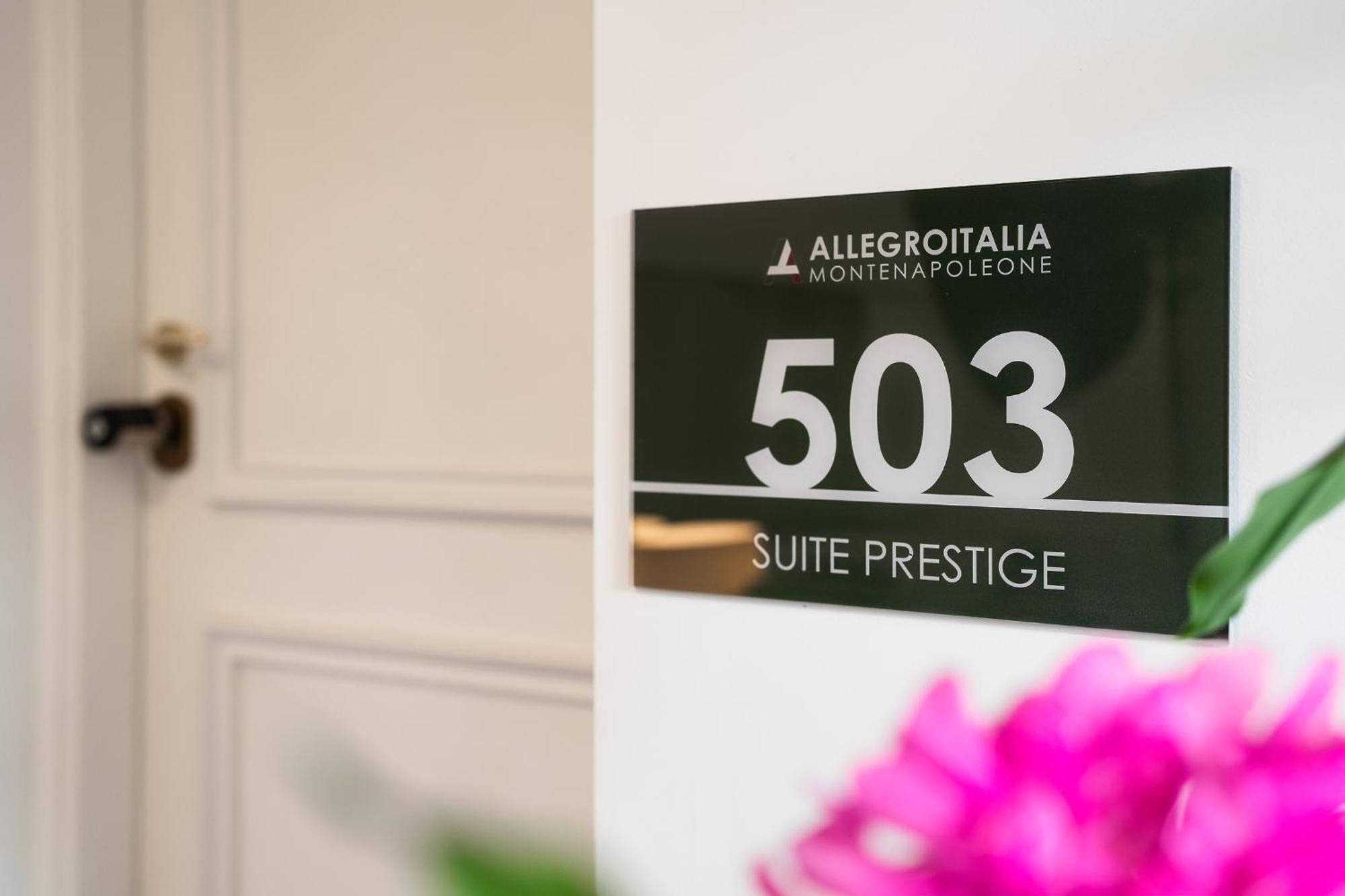 Allegroitalia Penthouse Montenapoleone 米兰 外观 照片